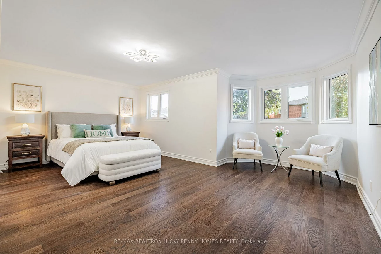 8, Hallam, Markham Village, Markham