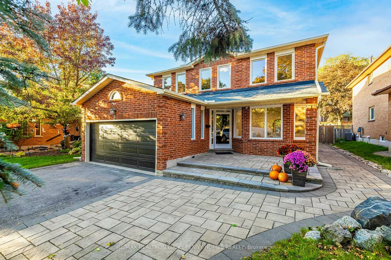 8, Hallam, Markham Village, Markham