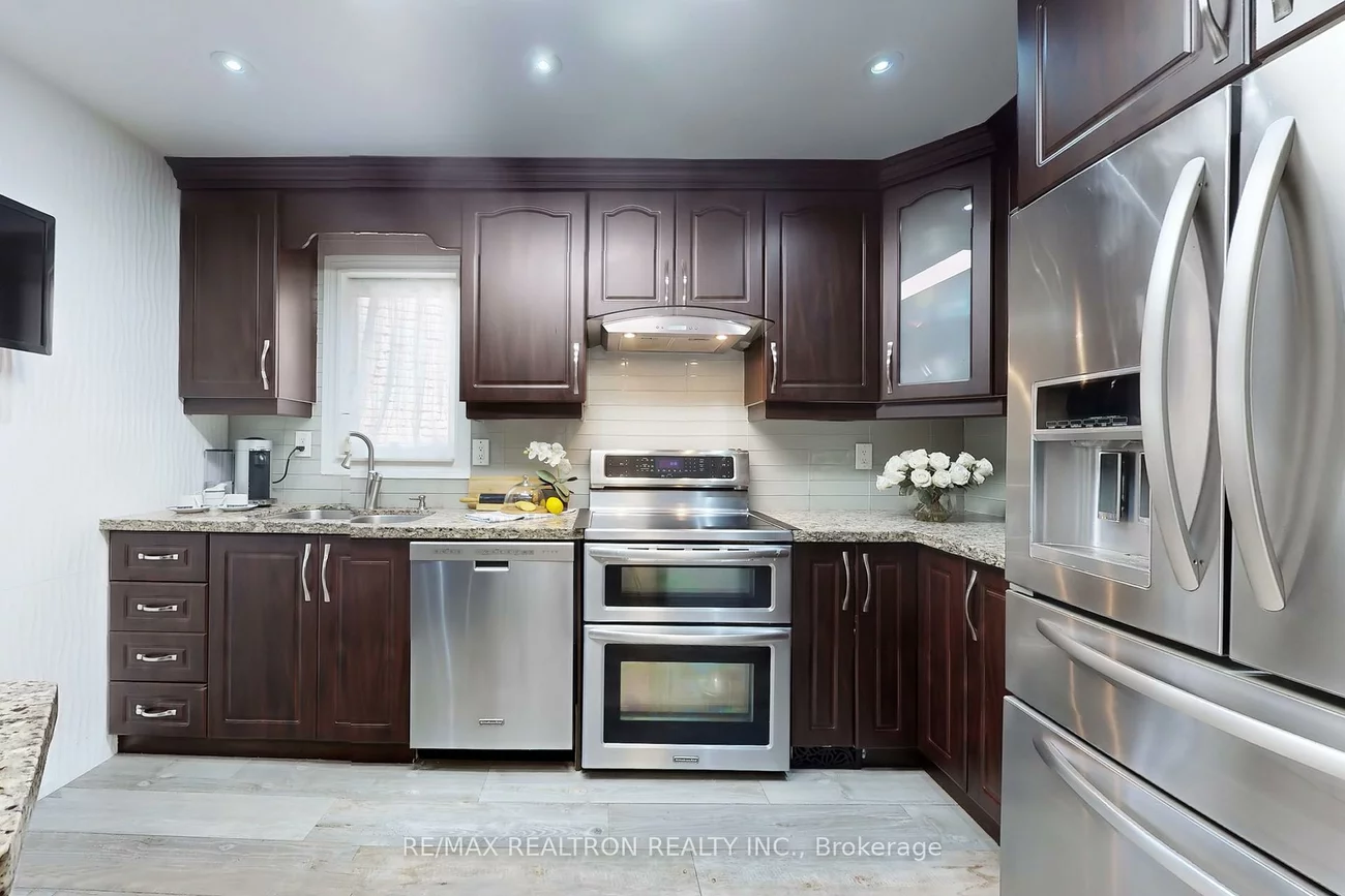 168, Cottonwood, Bayview Fairway-Bayview Country Club Estates, Markham