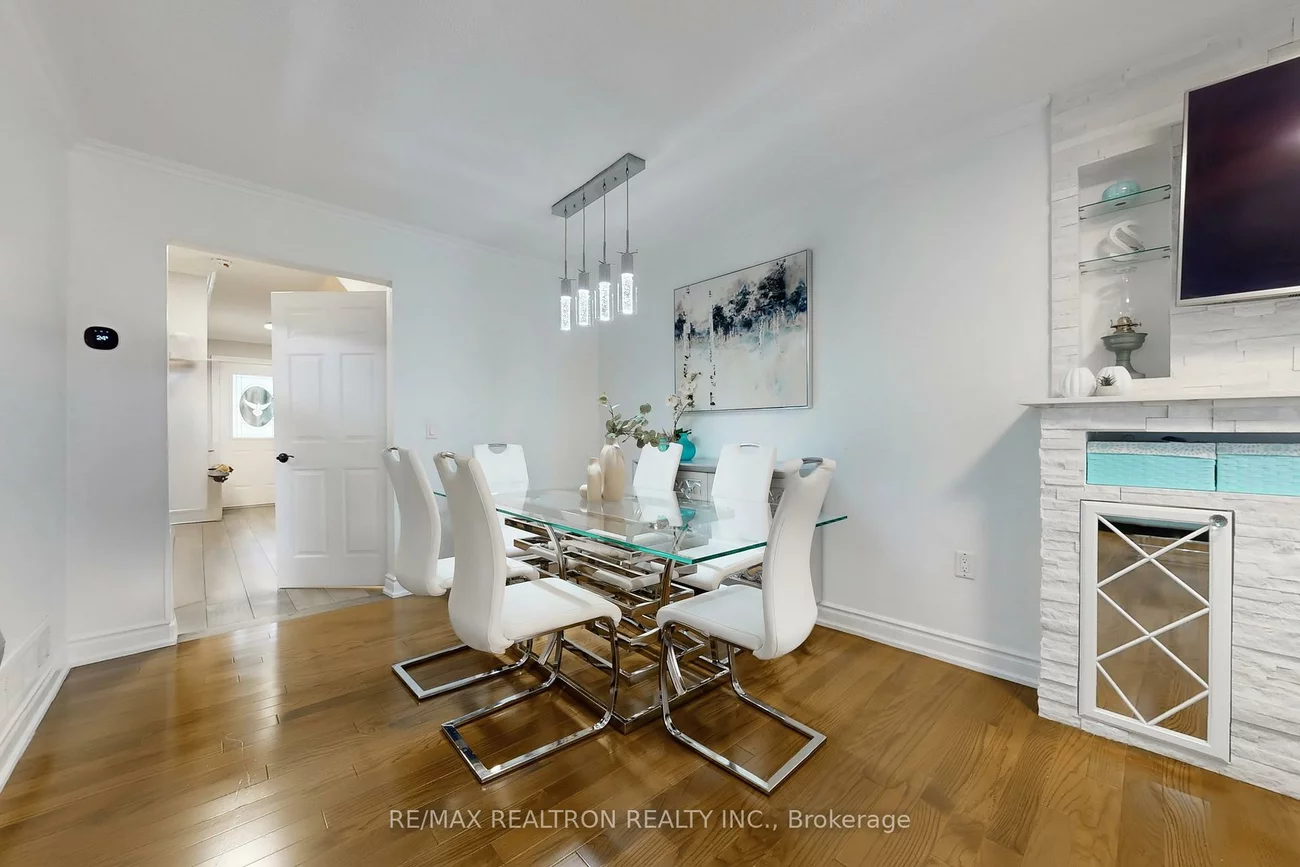 168, Cottonwood, Bayview Fairway-Bayview Country Club Estates, Markham