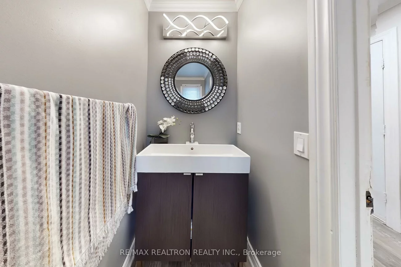 168, Cottonwood, Bayview Fairway-Bayview Country Club Estates, Markham