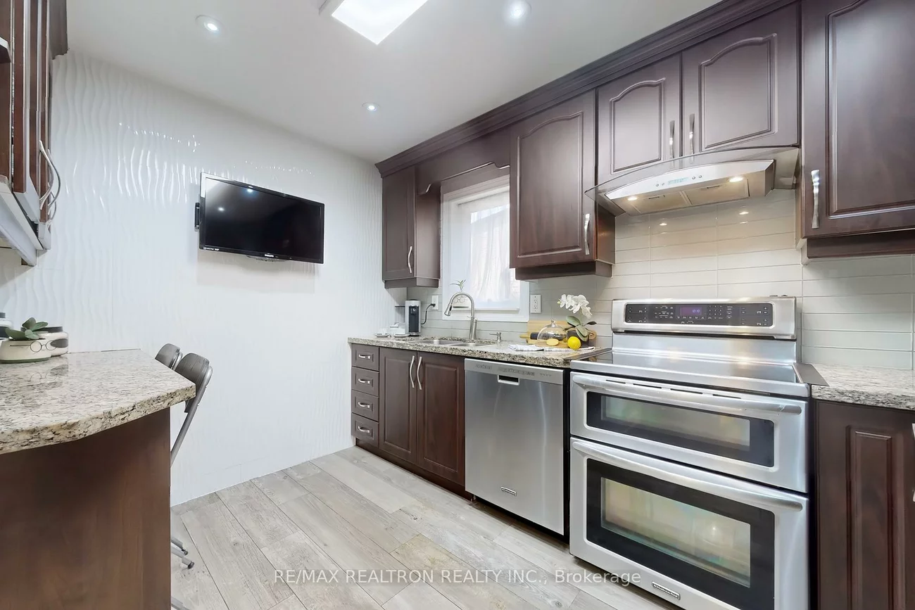 168, Cottonwood, Bayview Fairway-Bayview Country Club Estates, Markham