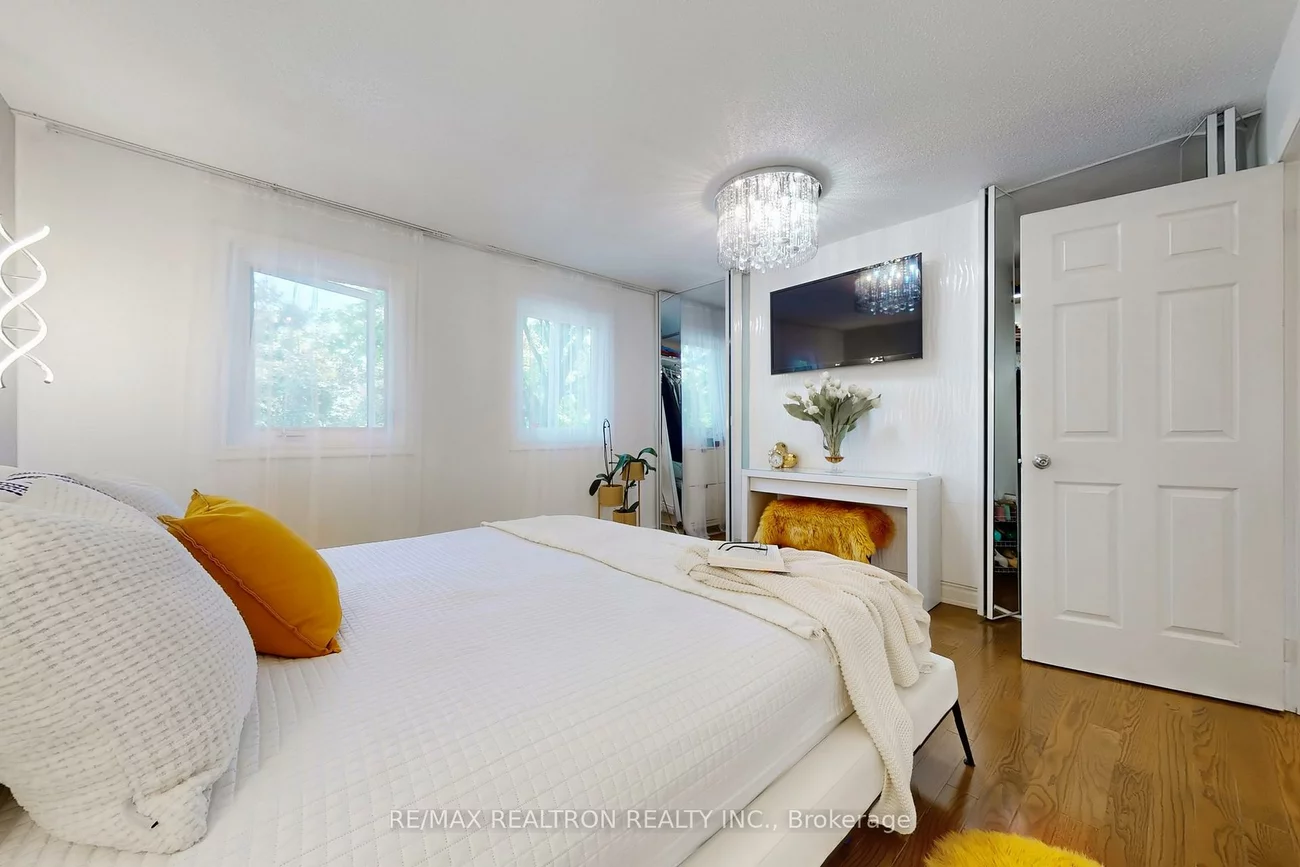 168, Cottonwood, Bayview Fairway-Bayview Country Club Estates, Markham