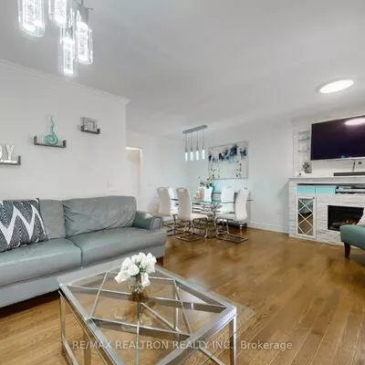 168, Cottonwood, Bayview Fairway-Bayview Country Club Estates, Markham