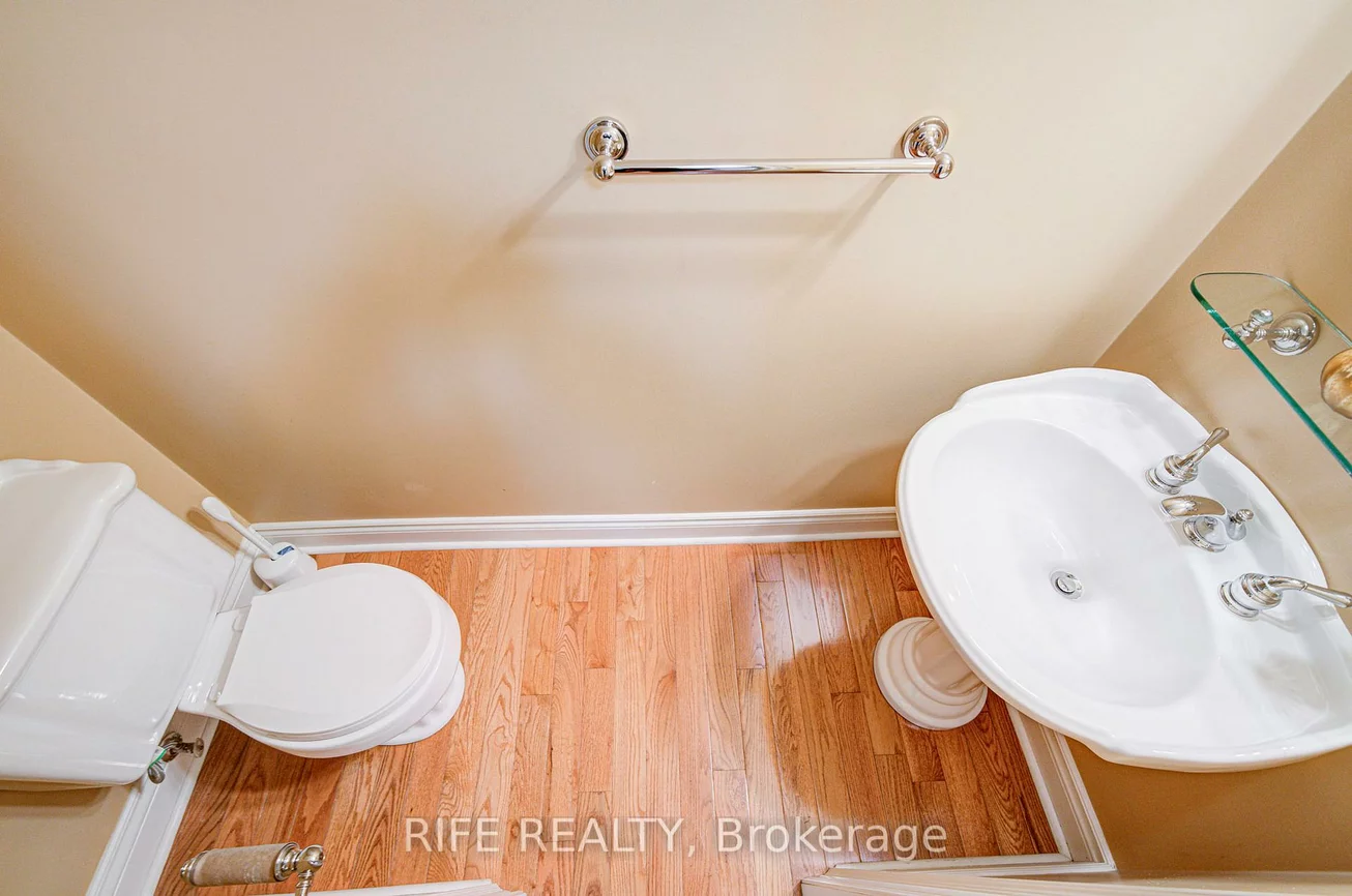 38, Longwater, Unionville, Markham