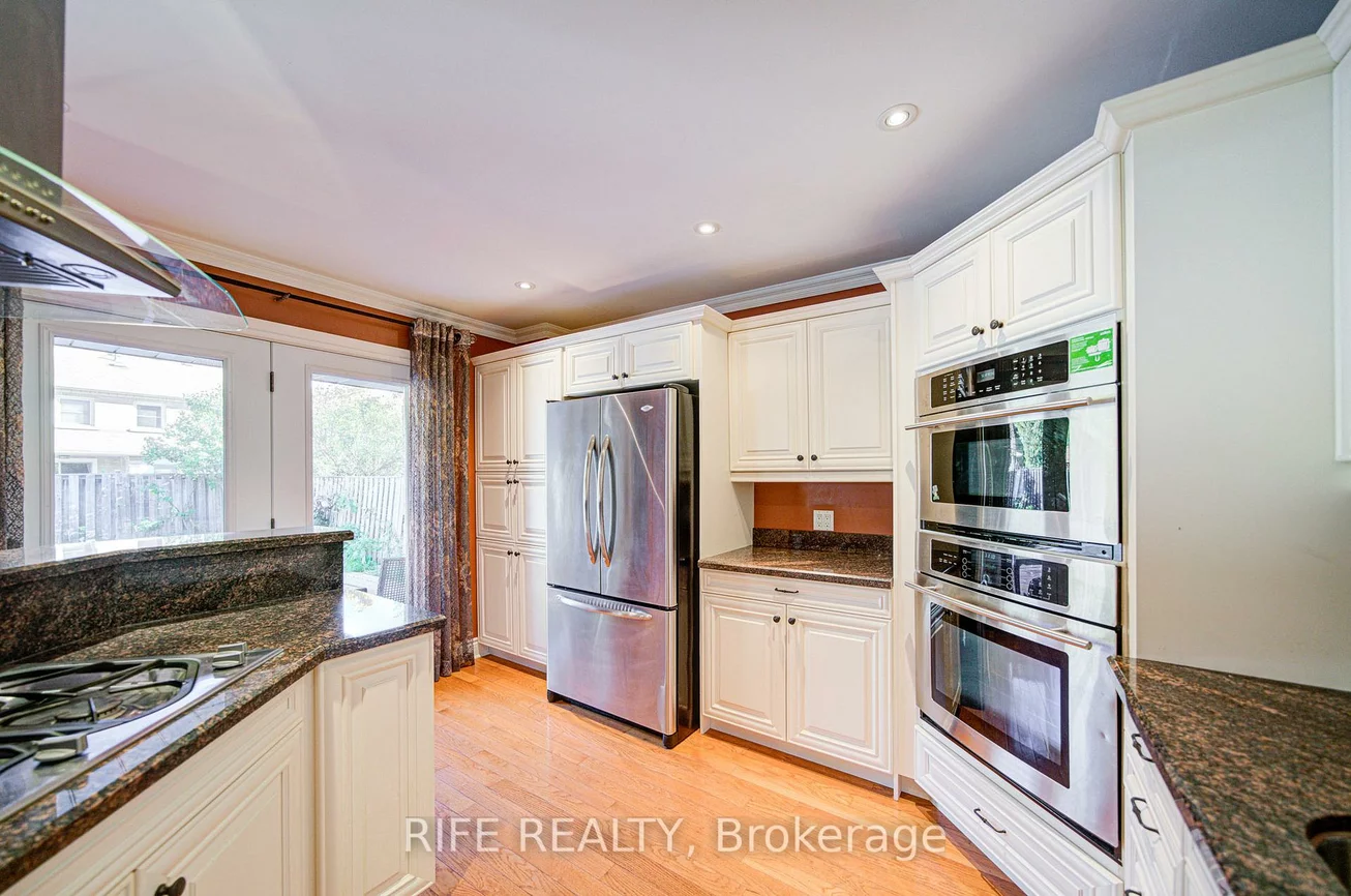 38, Longwater, Unionville, Markham