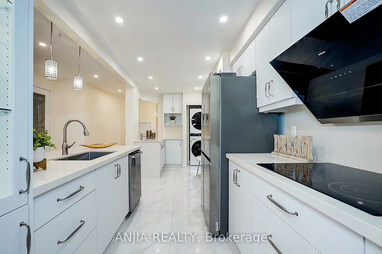 40, Foxglove, Unionville, Markham