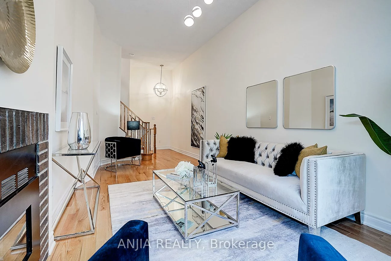 40, Foxglove, Unionville, Markham