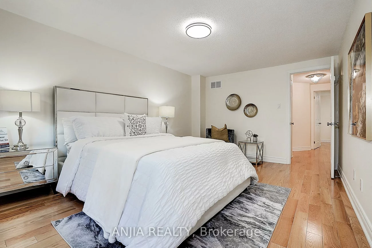 40, Foxglove, Unionville, Markham