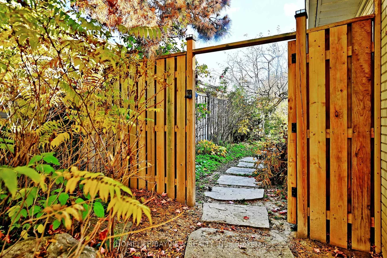 3, Wildrose, Bayview Glen, Markham