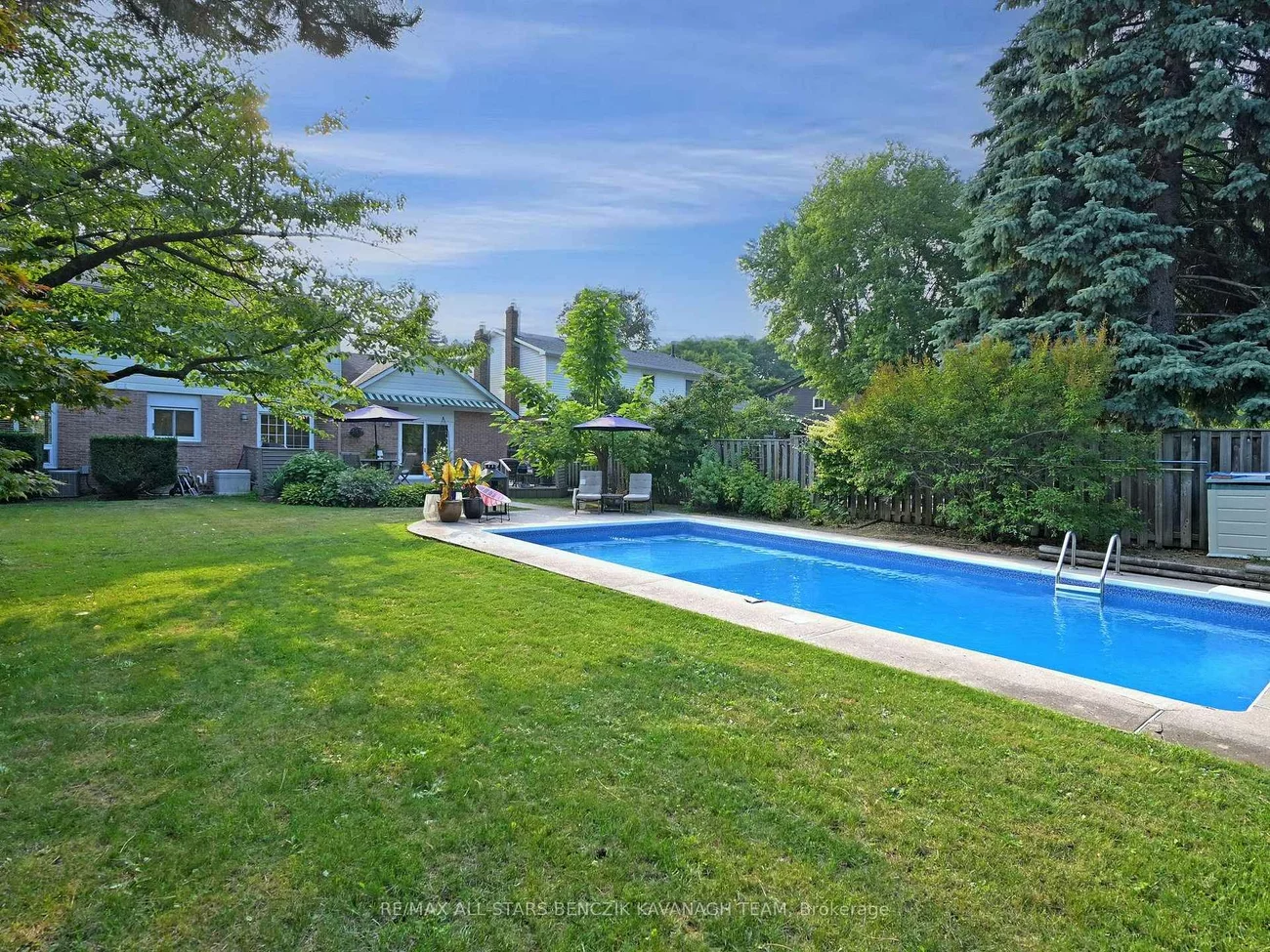 93, Sir Lancelot, Markham Village, Markham