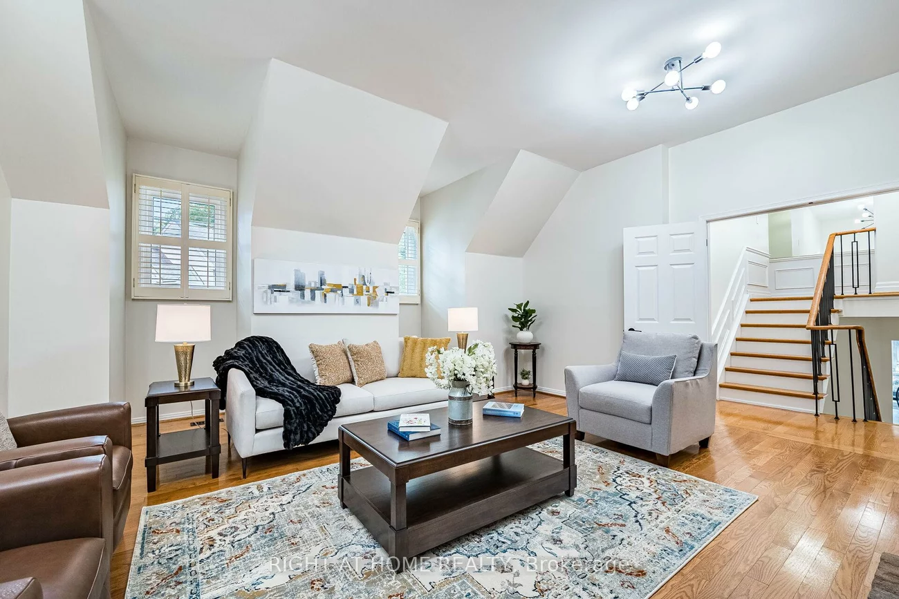 51, Redwood, Unionville, Markham