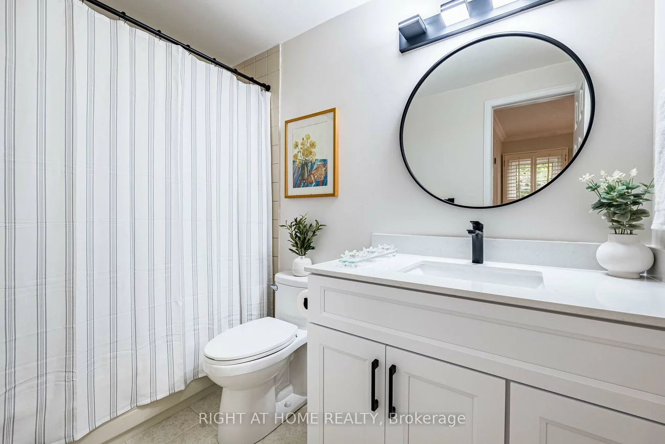 51, Redwood, Unionville, Markham