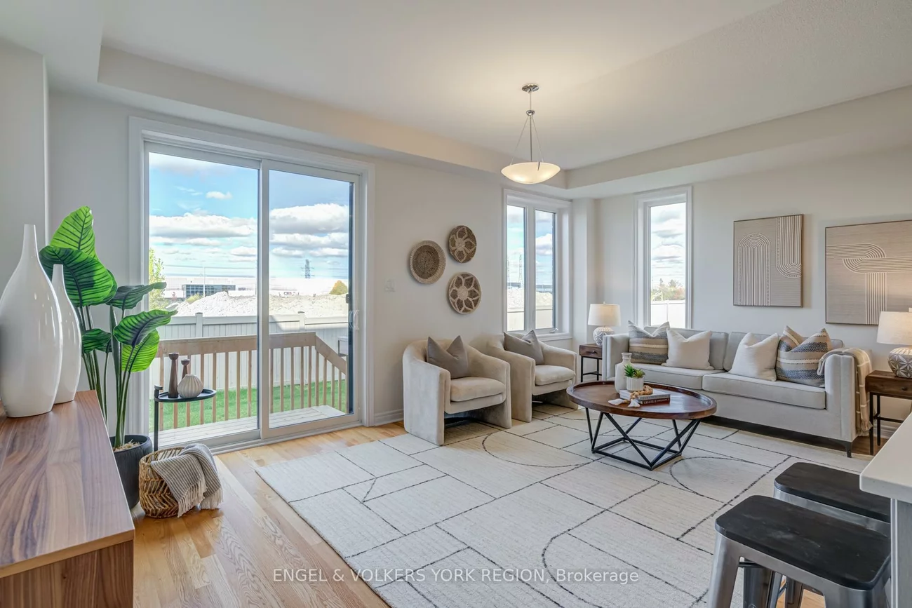 156, Mumbai, Middlefield, Markham