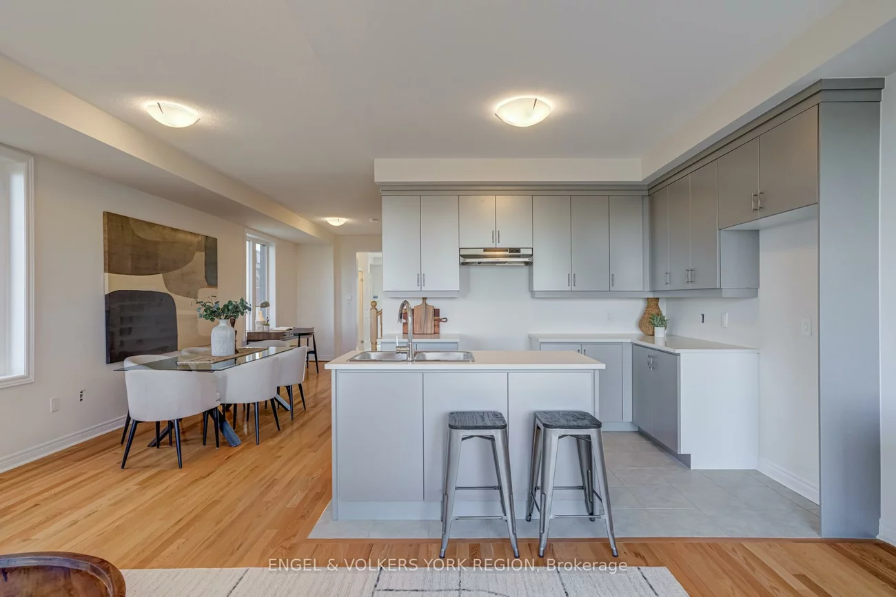 156, Mumbai, Middlefield, Markham