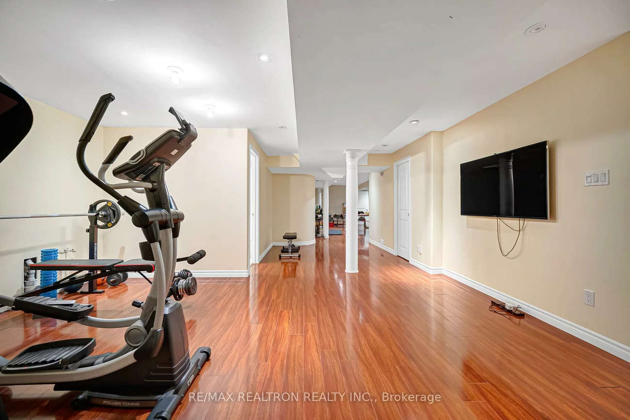 71, Glengordon, Angus Glen, Markham