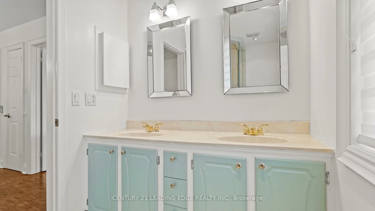 34, Forest Park, Royal Orchard, Markham