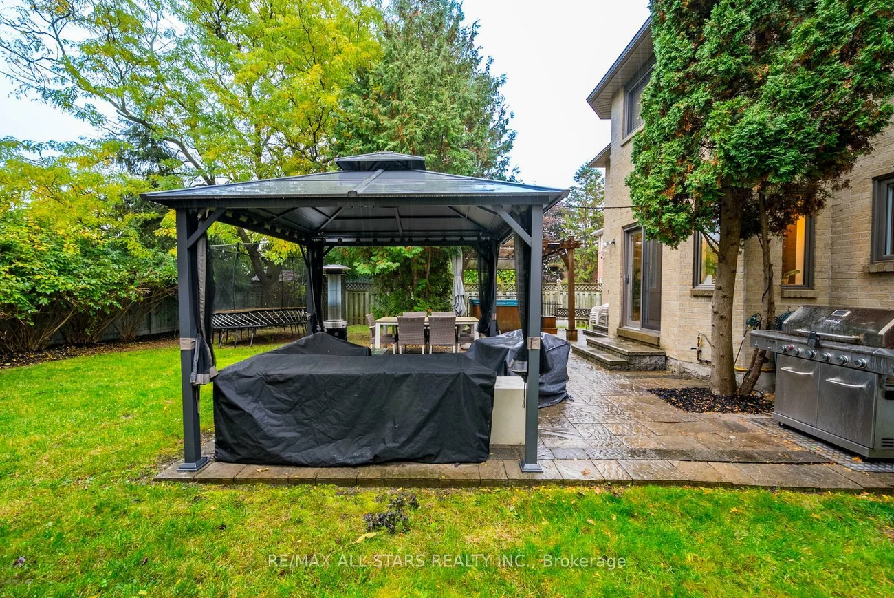 15, Sawyer, Markham Village, Markham