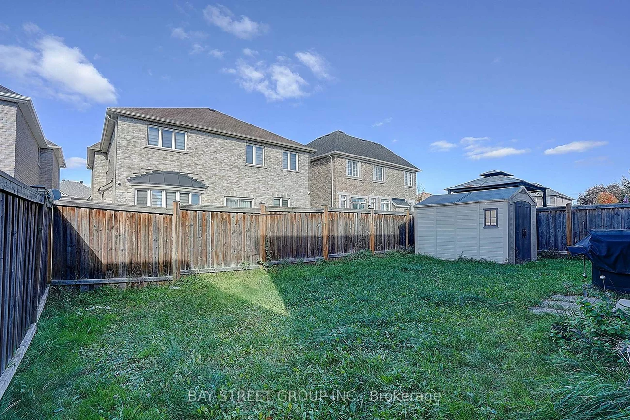 90, Gable, Berczy, Markham