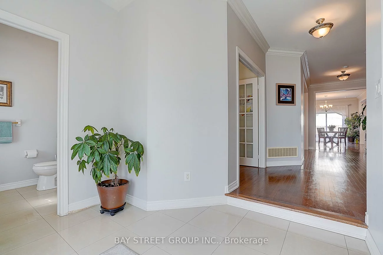 90, Gable, Berczy, Markham