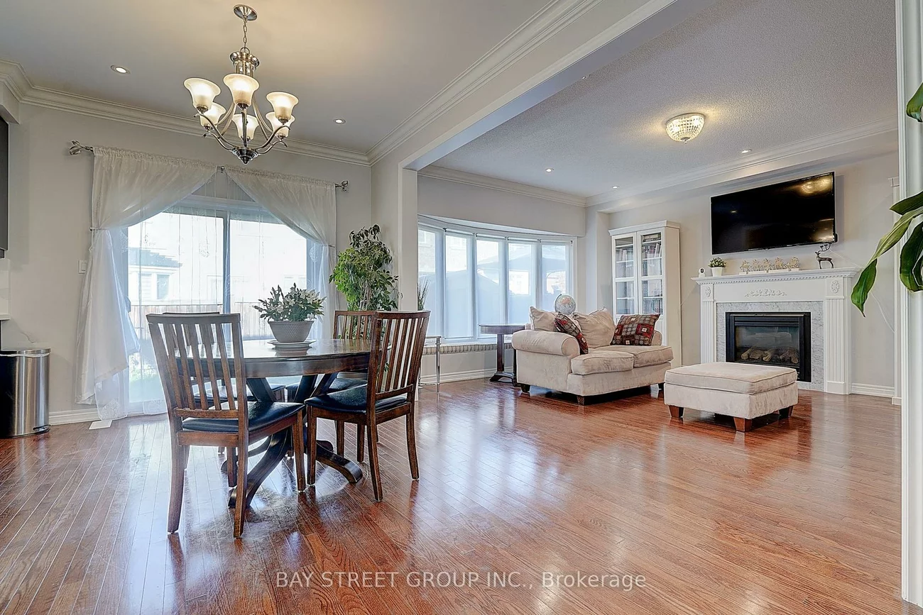 90, Gable, Berczy, Markham