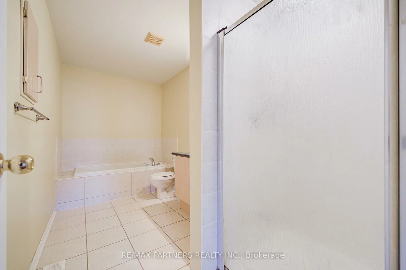 496, The Bridle, Berczy, Markham