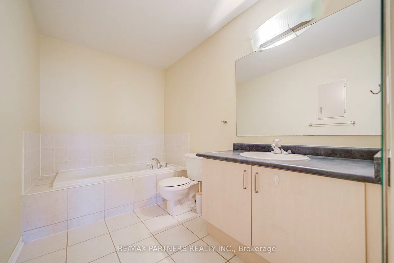 496, The Bridle, Berczy, Markham