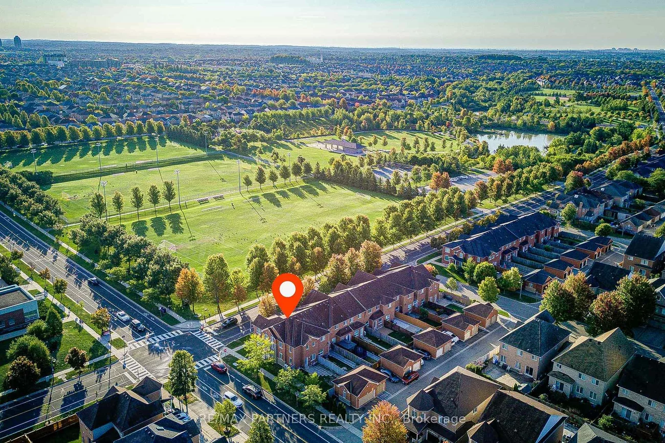 496, The Bridle, Berczy, Markham