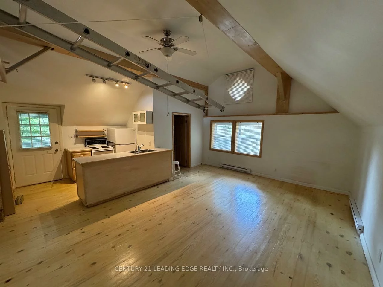 261, Main, Old Markham Village, Markham