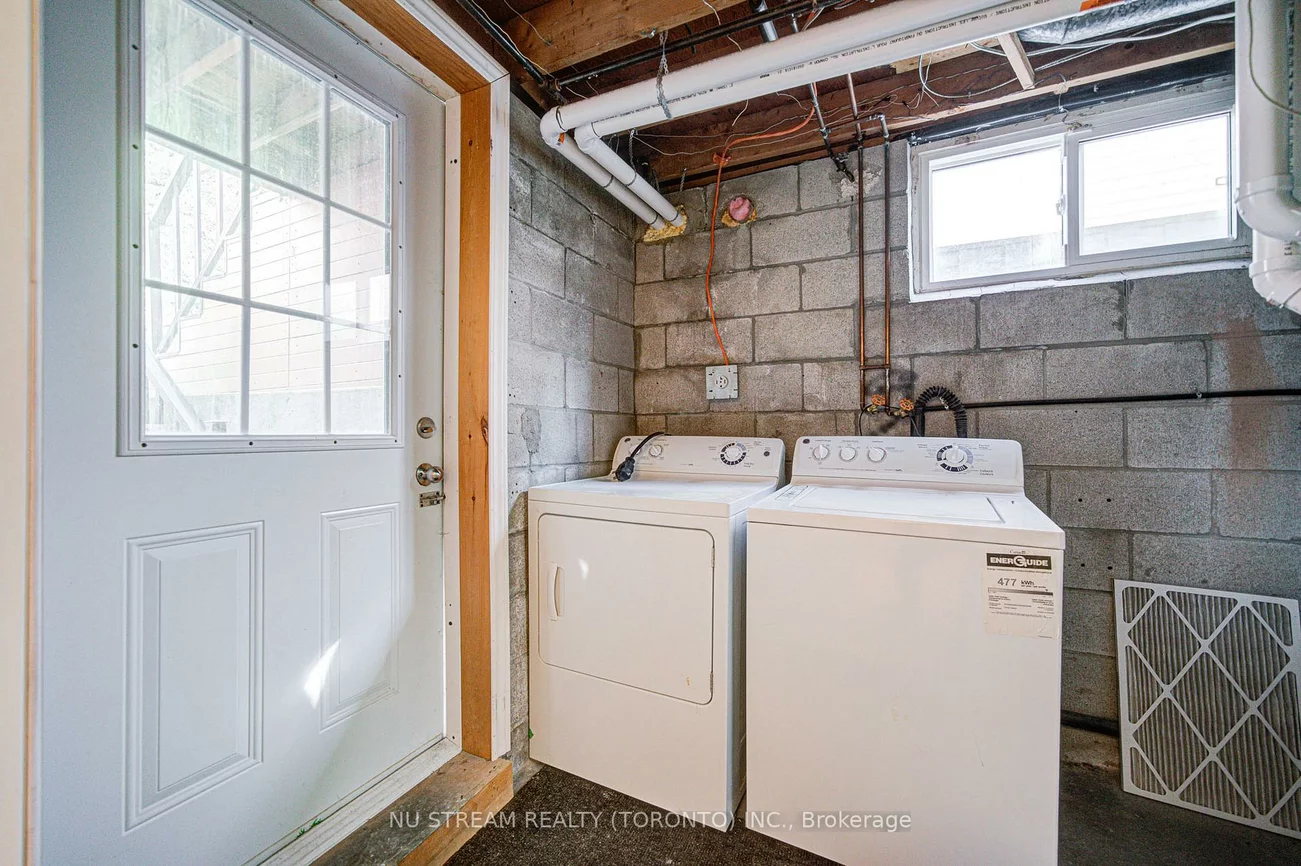 8, Hemingway, Unionville, Markham