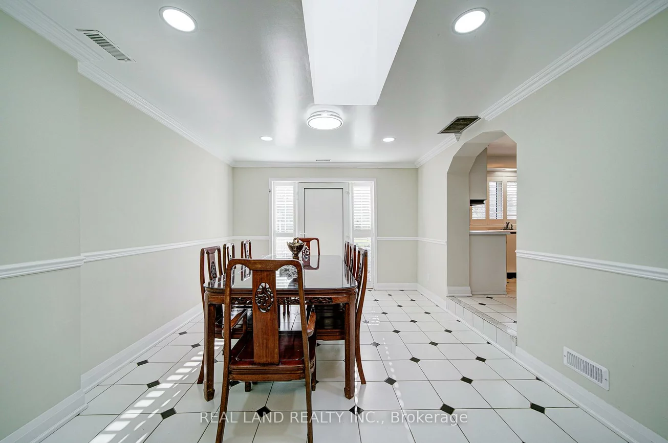 4762, 14th, Milliken Mills East, Markham