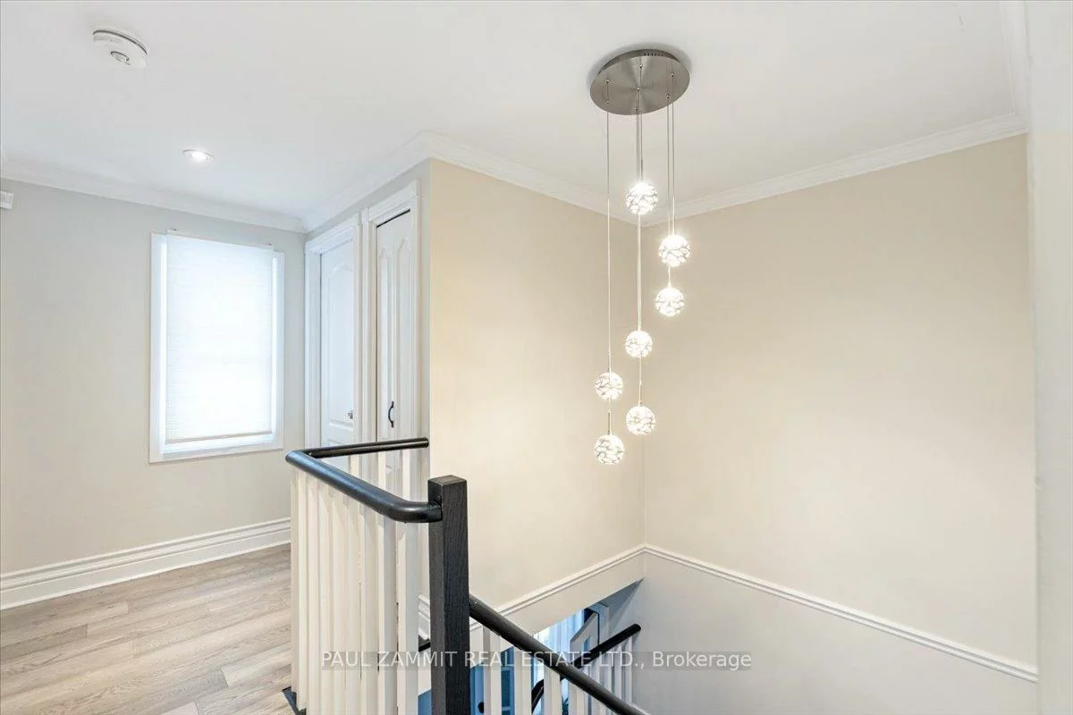 210, Bayview Fairways, Bayview Fairway-Bayview Country Club Estates, Markham