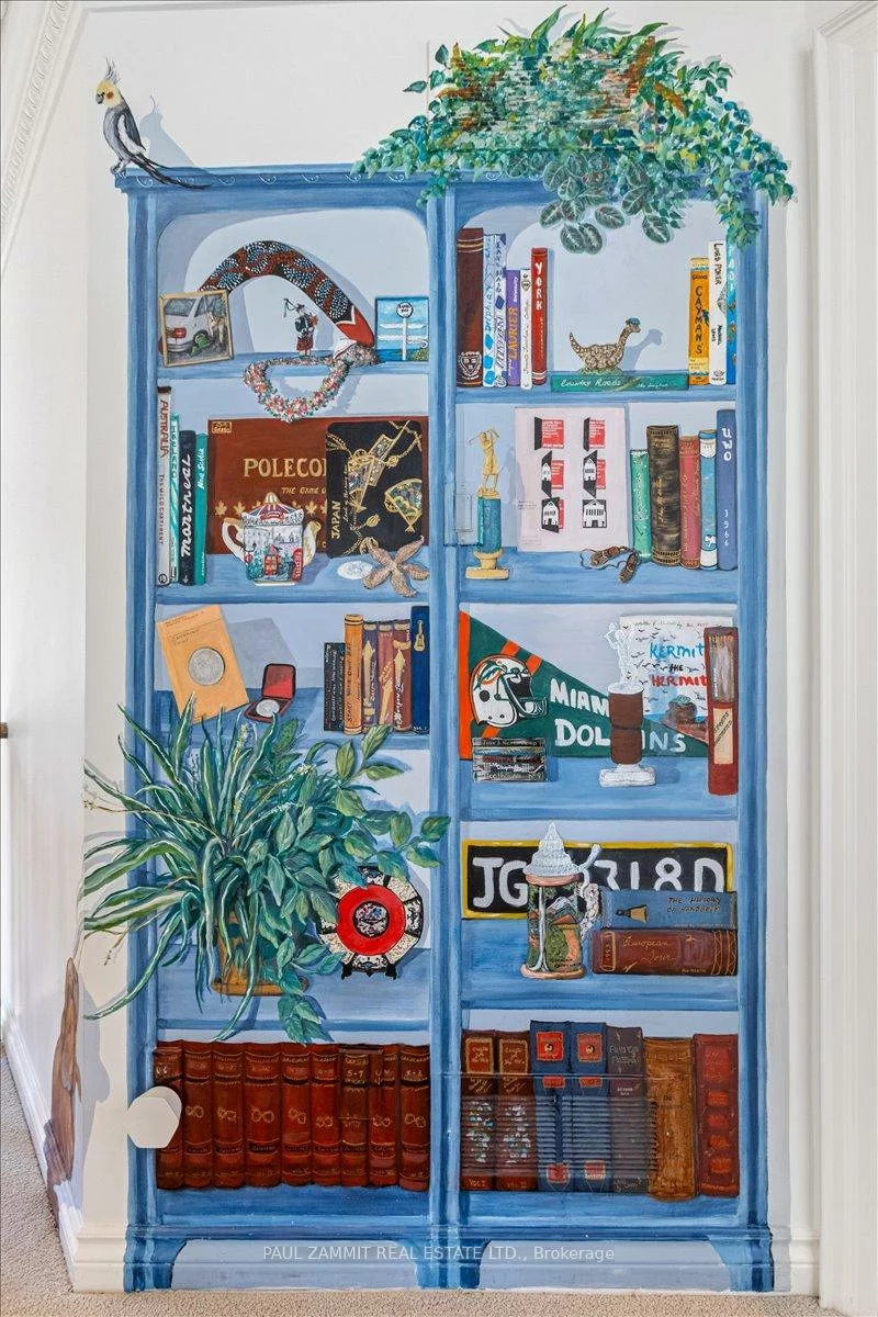 12, Old English, Bayview Glen, Markham