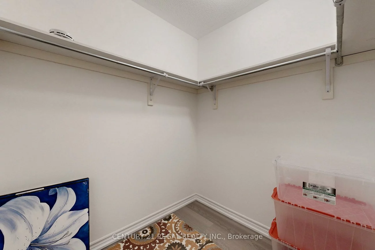 29, Rougeview Park, Greensborough, Markham