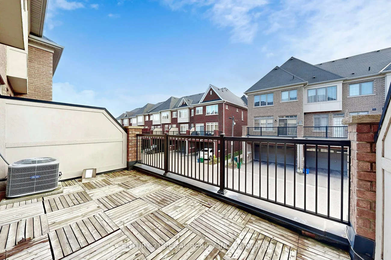 29, Rougeview Park, Greensborough, Markham