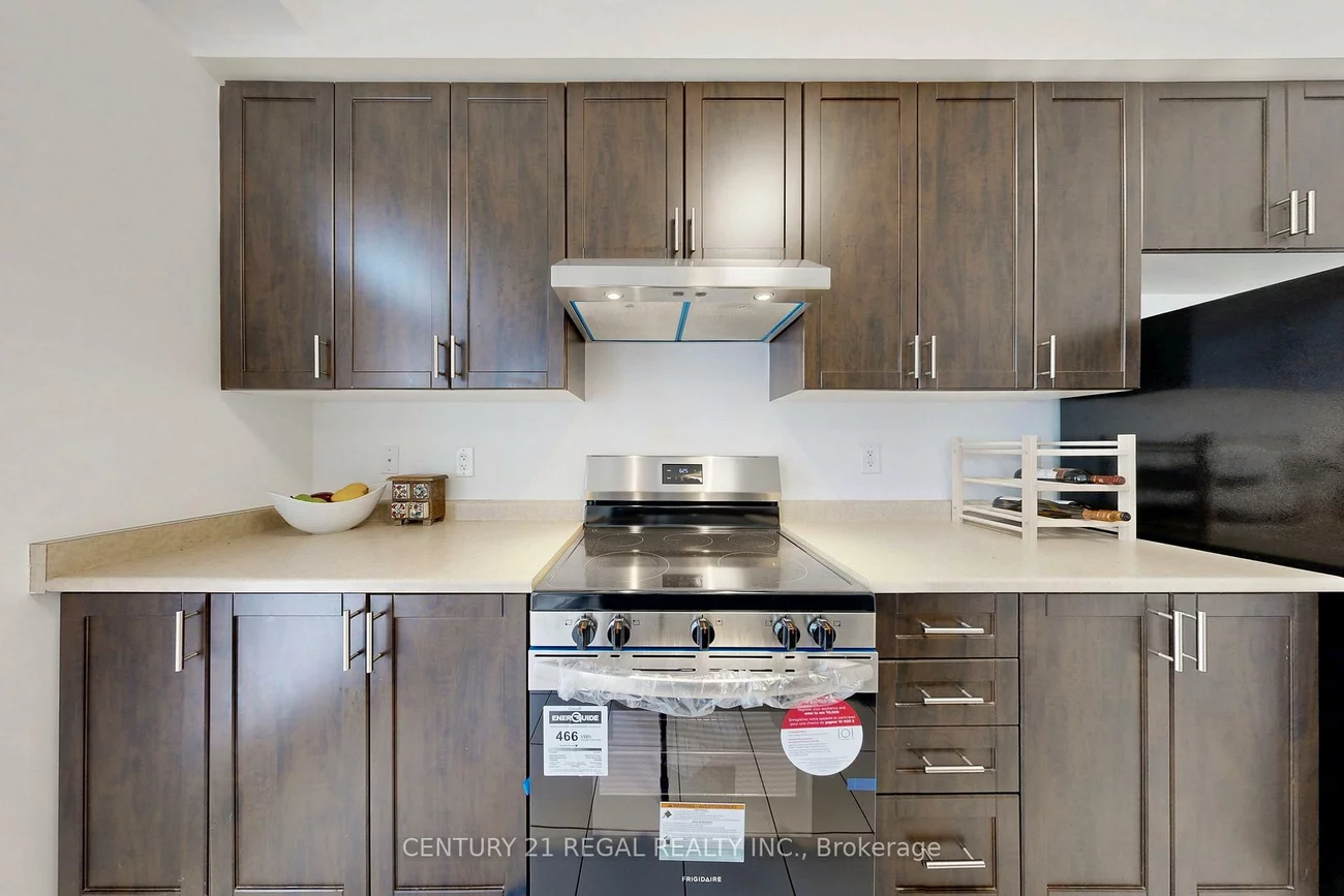 29, Rougeview Park, Greensborough, Markham