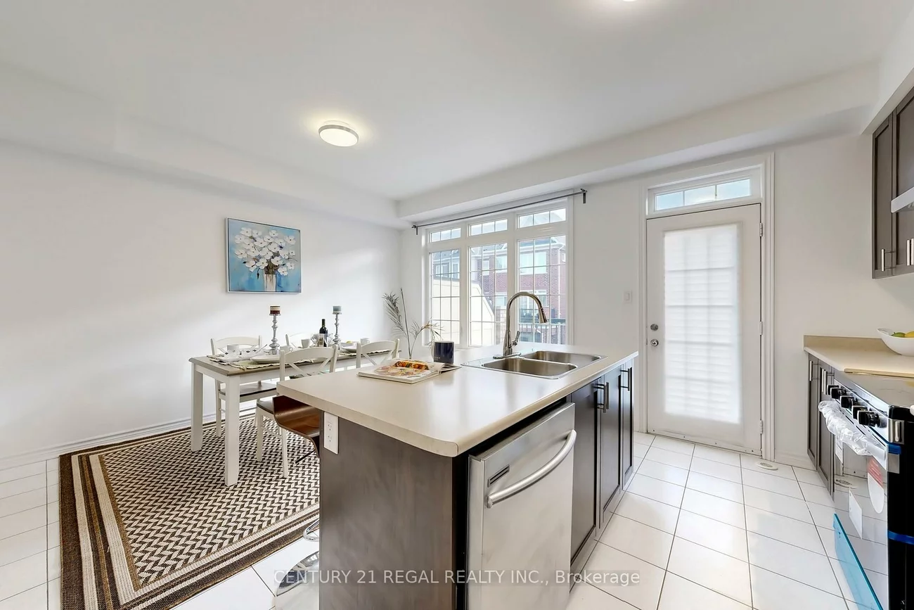 29, Rougeview Park, Greensborough, Markham