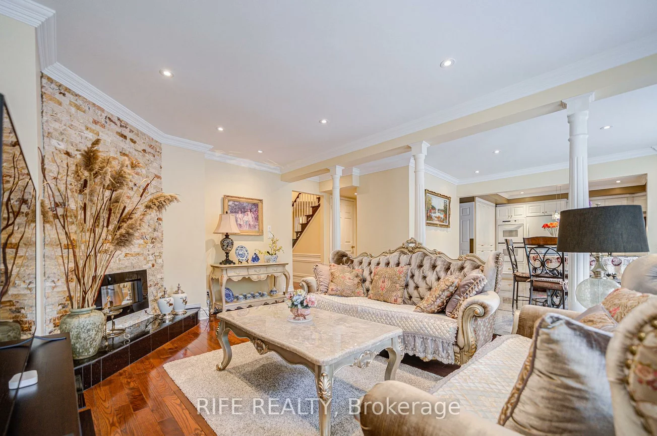 22, Chambery, Unionville, Markham