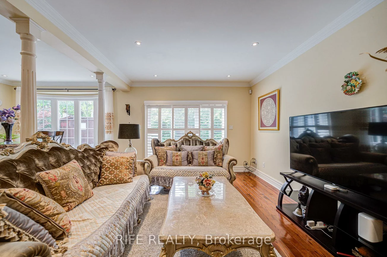 22, Chambery, Unionville, Markham