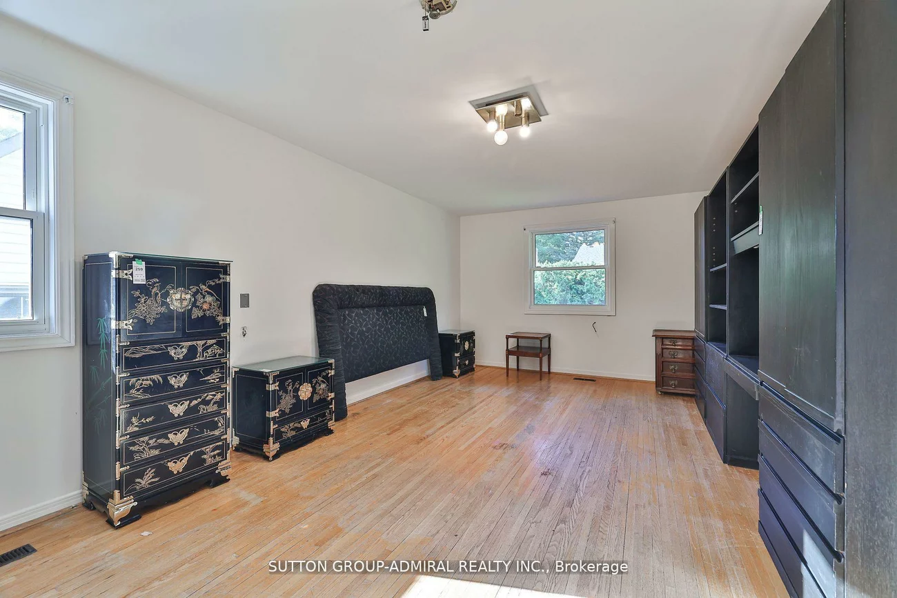 22, Cobblestone, German Mills, Markham