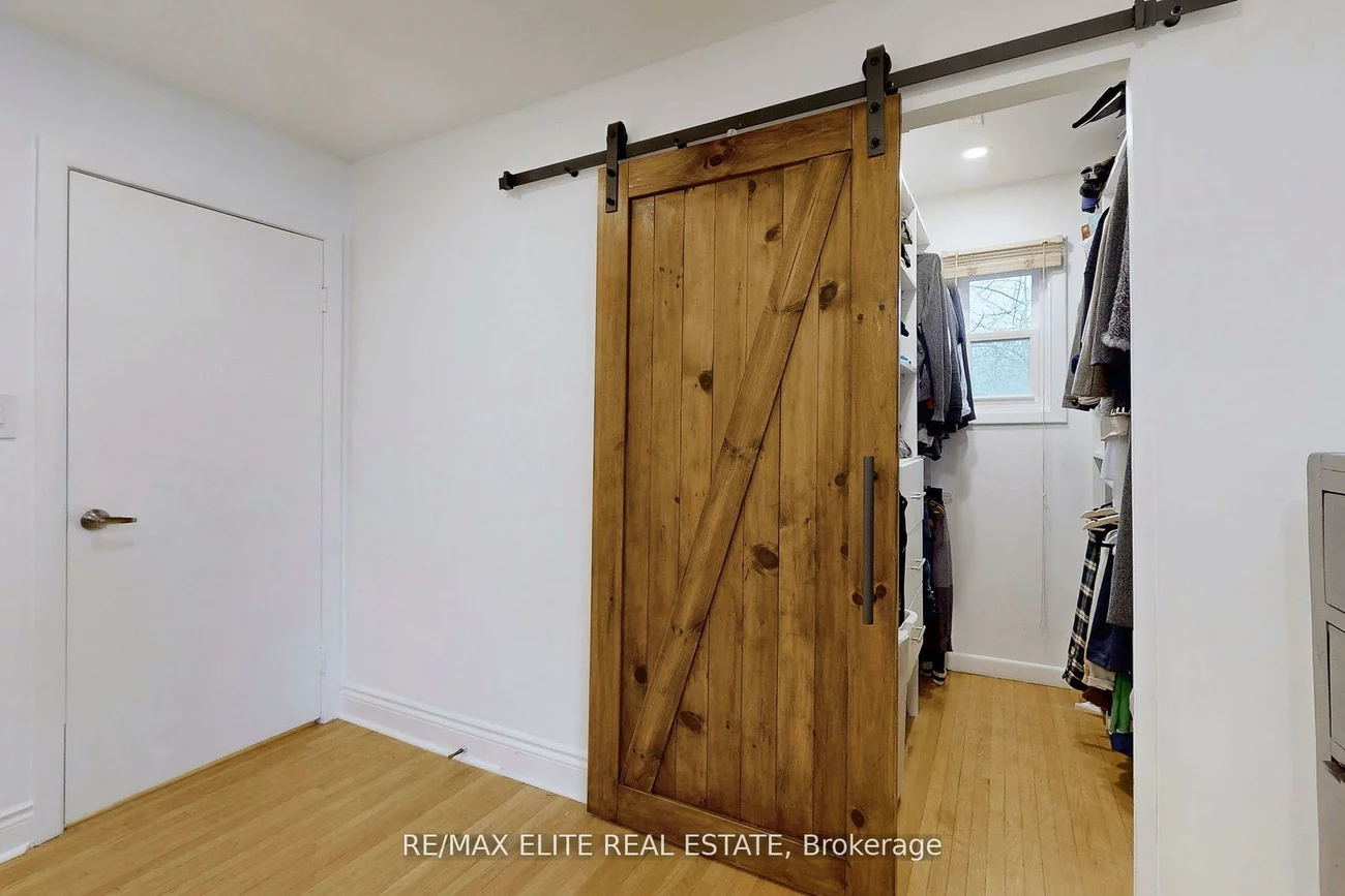 50, Henderson, Grandview, Markham