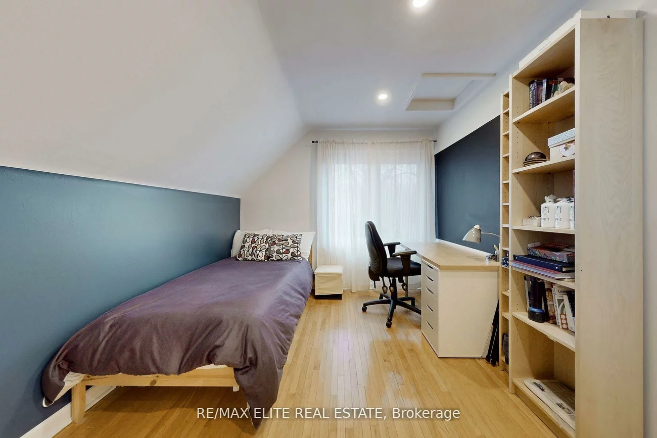 50, Henderson, Grandview, Markham