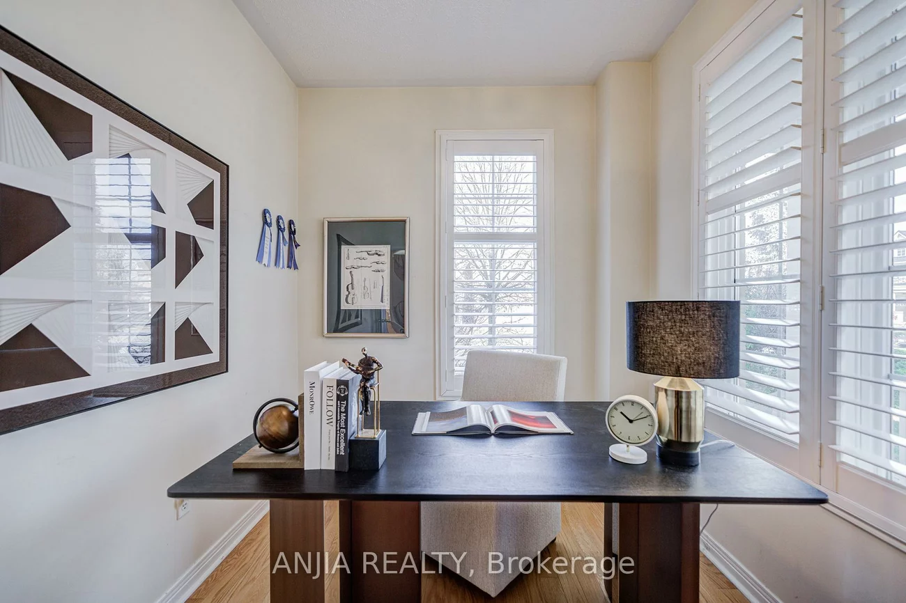 27, Larcastle, Berczy, Markham