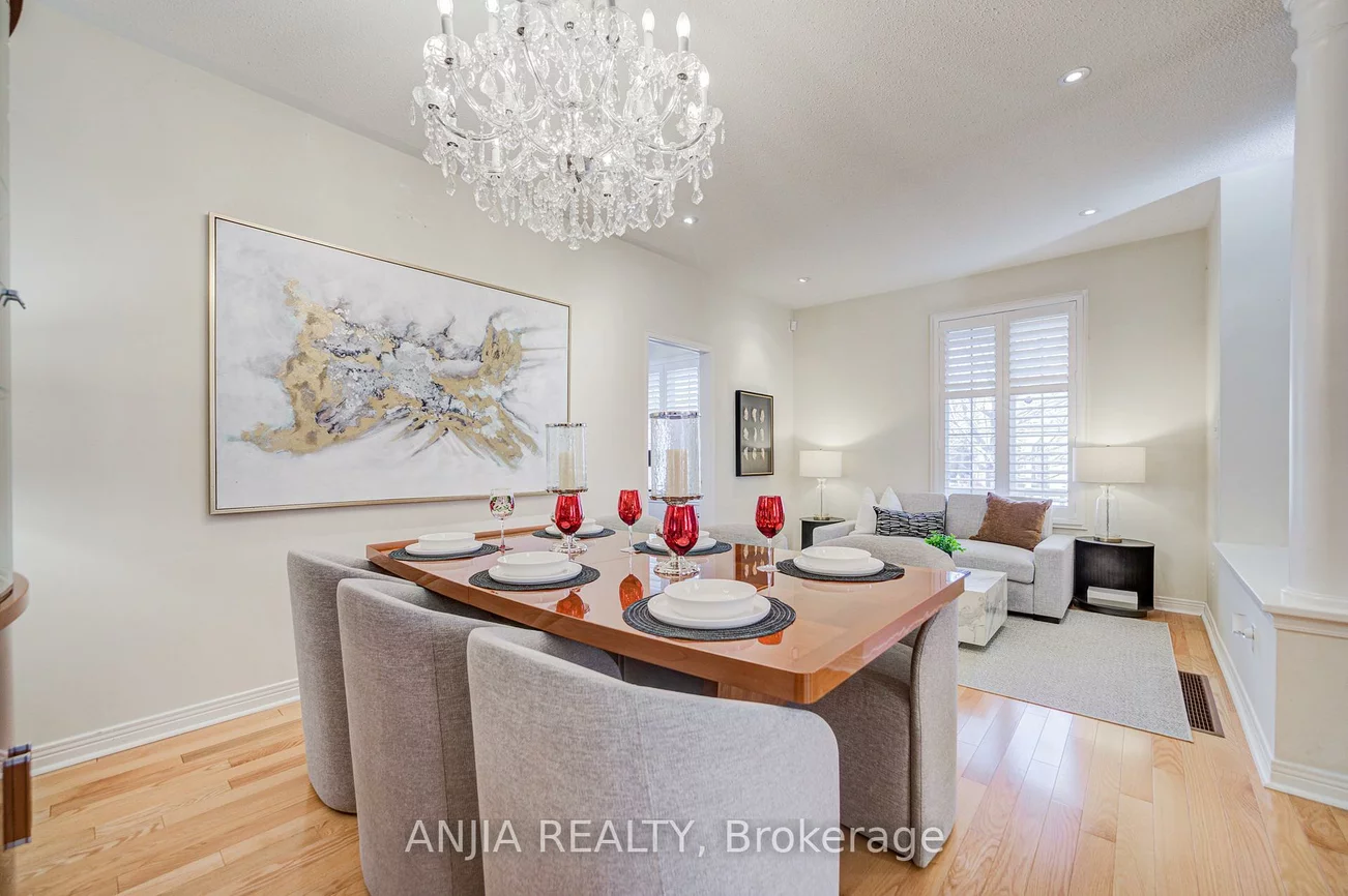 27, Larcastle, Berczy, Markham