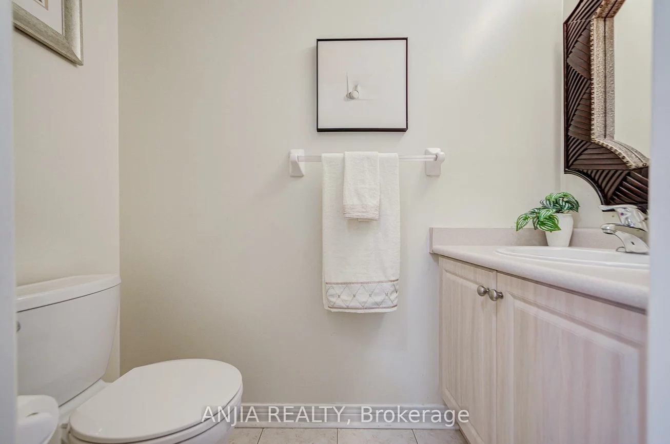 27, Larcastle, Berczy, Markham