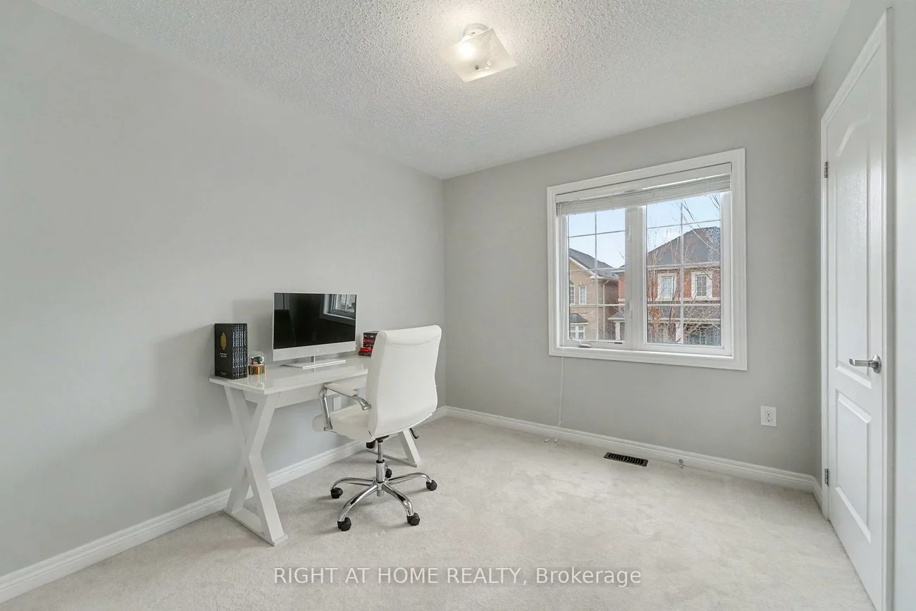 11, Windyton, Cornell, Markham