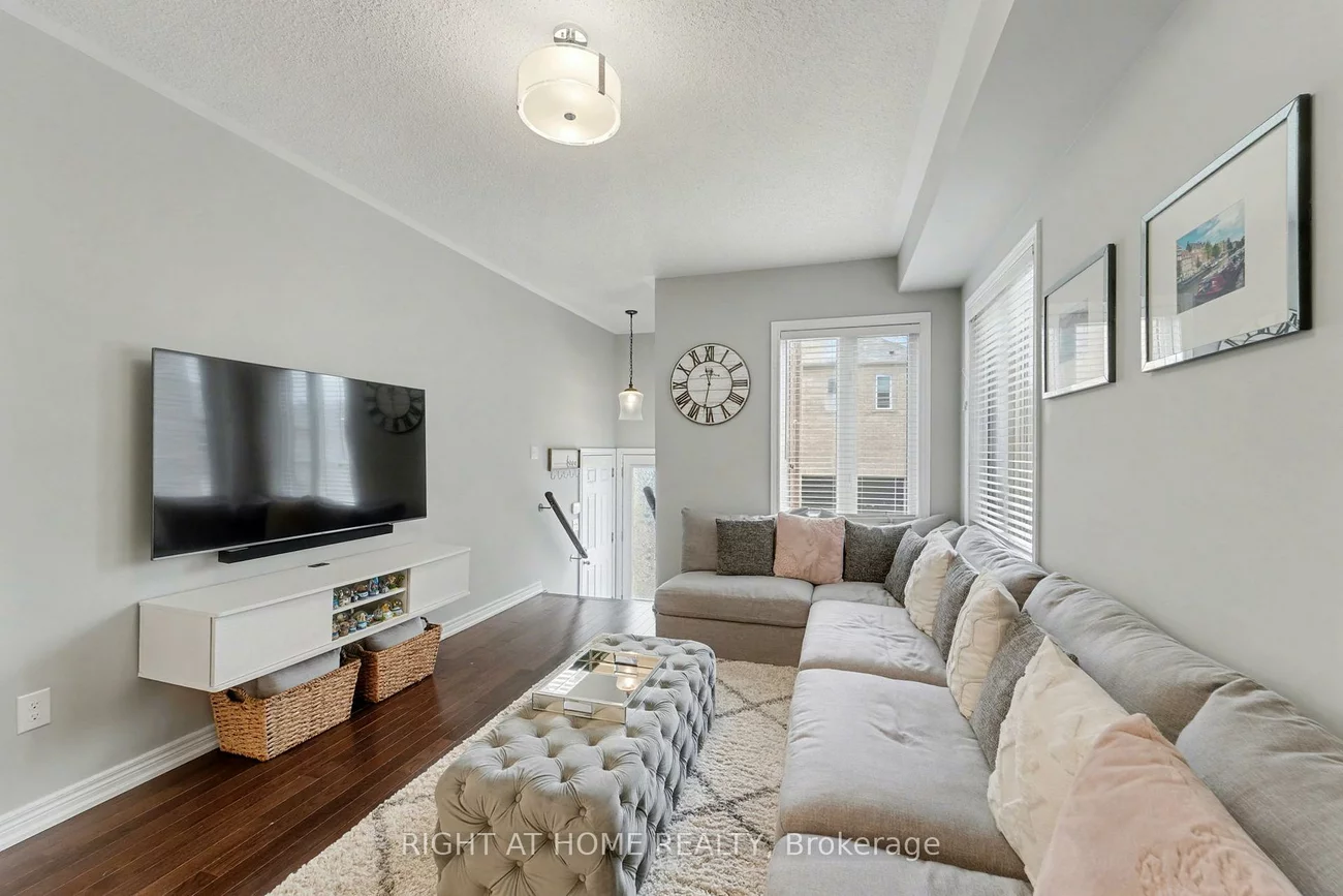 11, Windyton, Cornell, Markham