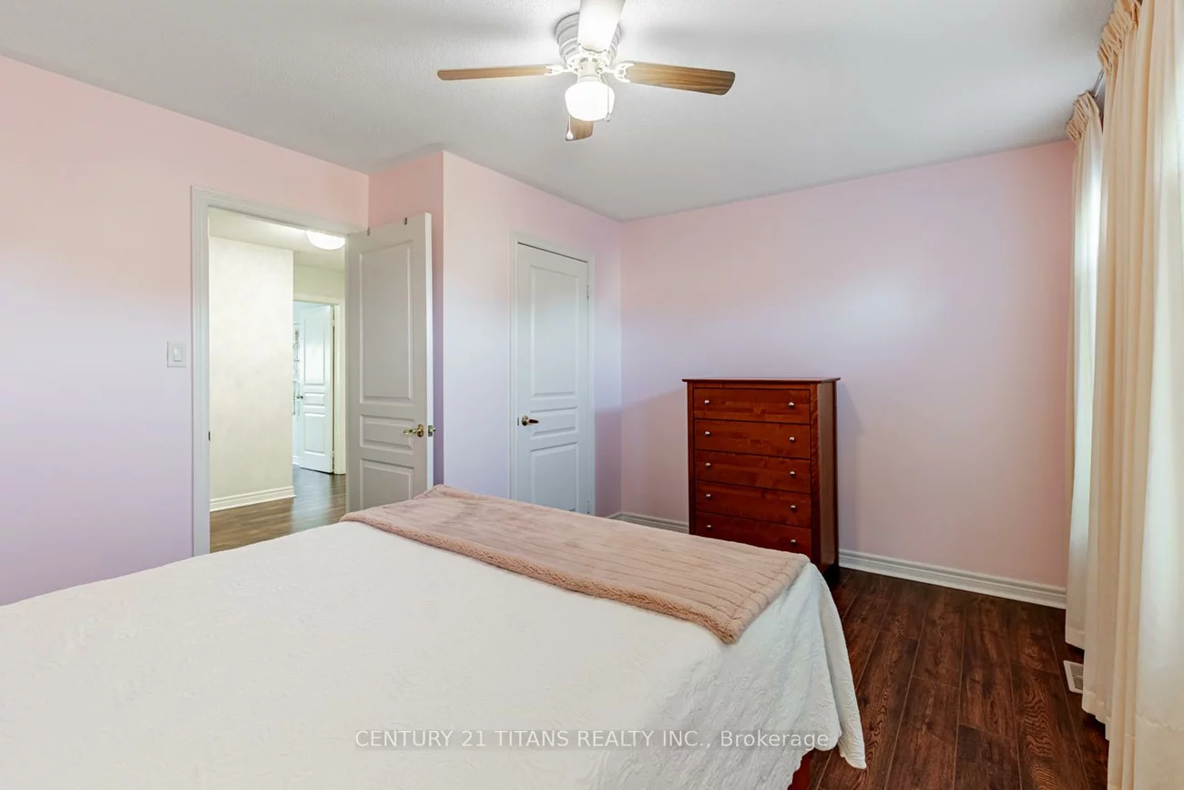 3, Condarcuri, Box Grove, Markham