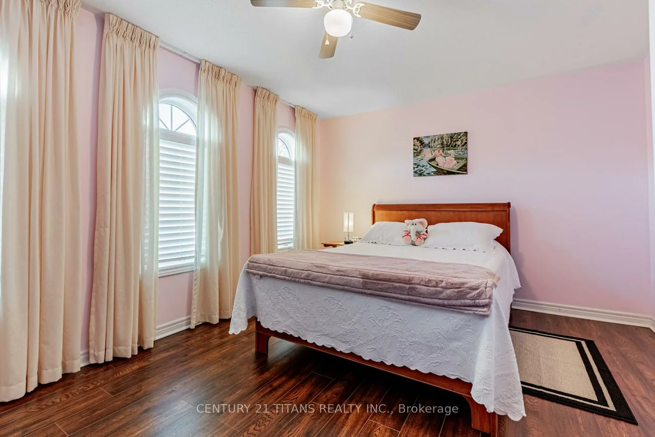 3, Condarcuri, Box Grove, Markham