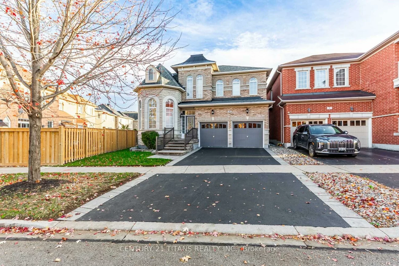 3, Condarcuri, Box Grove, Markham